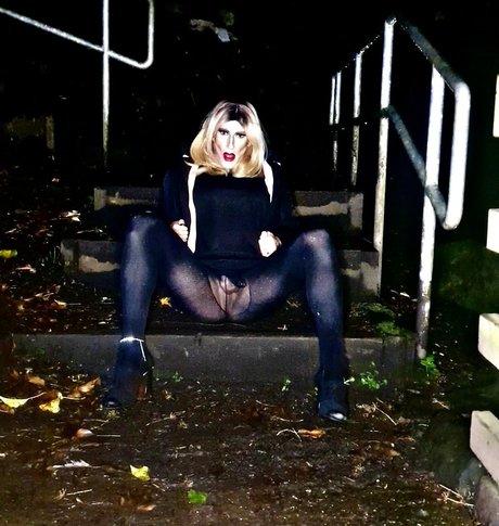 Nacktes geleaktes OnlyFans-Foto von Nicholabimbo