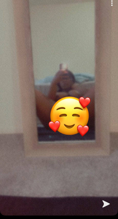 Nacktes geleaktes OnlyFans-Foto von Dai