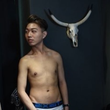 Nacktes geleaktes OnlyFans-Foto von Taipeiivantop
