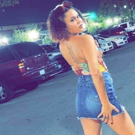 Nacktes geleaktes OnlyFans-Foto von Nevada Marie