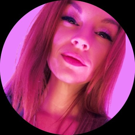 Miss Sugar  Findomfemdom Manipulatrix