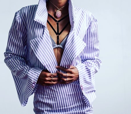 Nacktes geleaktes OnlyFans-Foto von Belle
