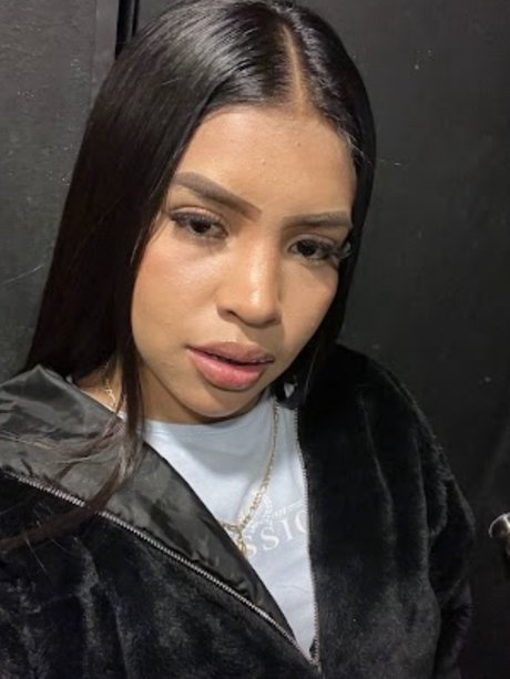 Nacktes geleaktes OnlyFans-Foto von Barbie Latina Tv