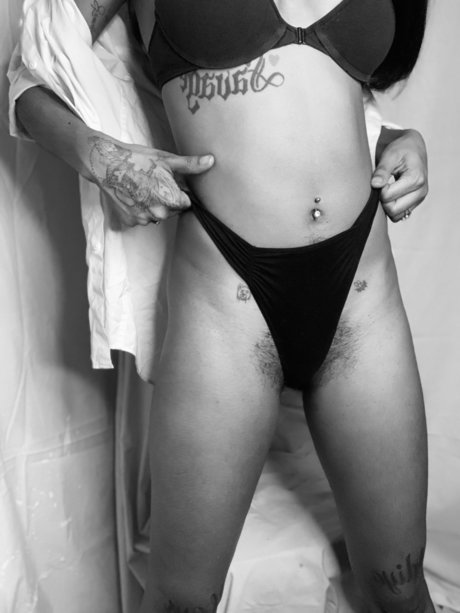 Nacktes geleaktes OnlyFans-Foto von X P
