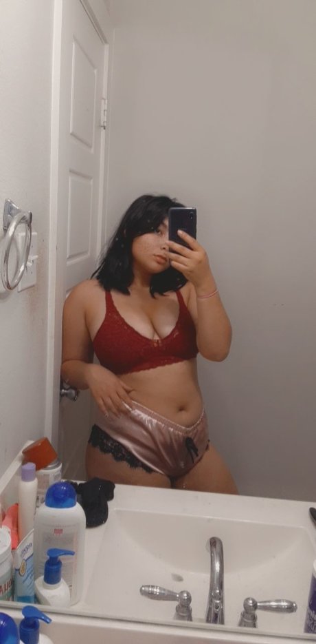 Nacktes geleaktes OnlyFans-Foto von Eilin