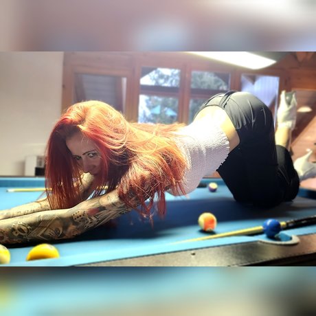 Nacktes geleaktes OnlyFans-Foto von Niekohle