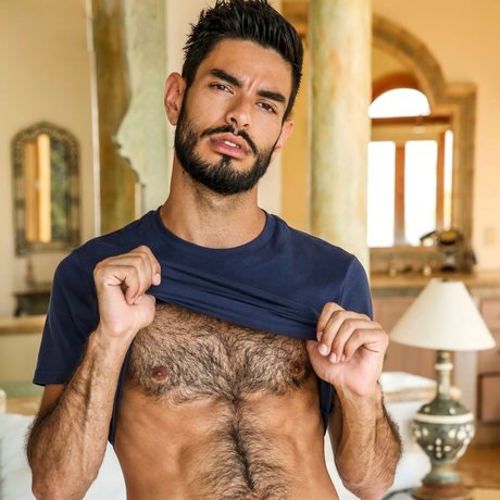 Nacktes geleaktes OnlyFans-Foto von Nico Zetta Free Page 