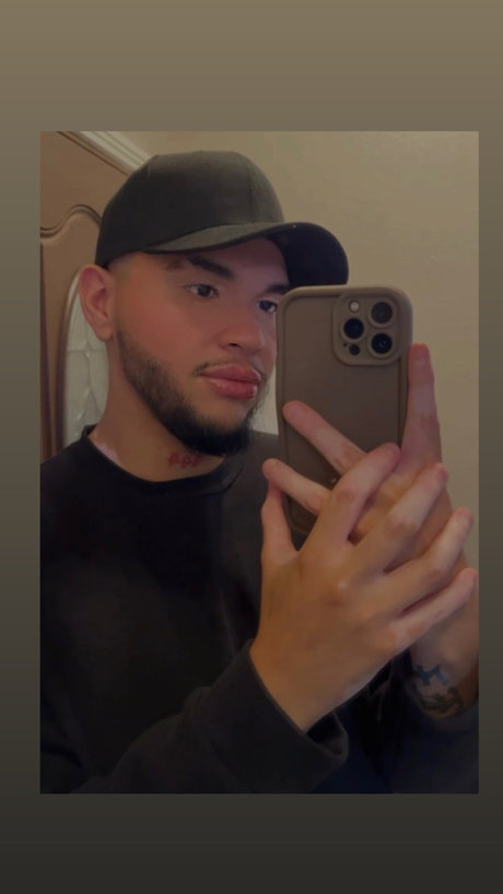 Nacktes geleaktes OnlyFans-Foto von Erick