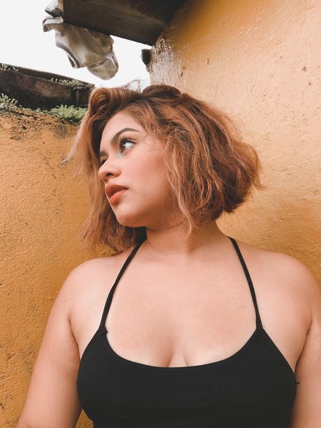 Nacktes geleaktes OnlyFans-Foto von Nicolle Cornejo