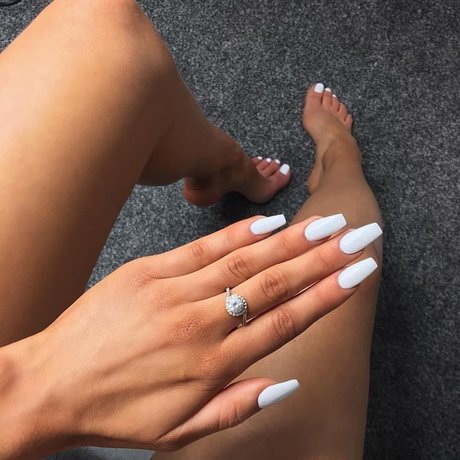 Nacktes geleaktes OnlyFans-Foto von Brunette