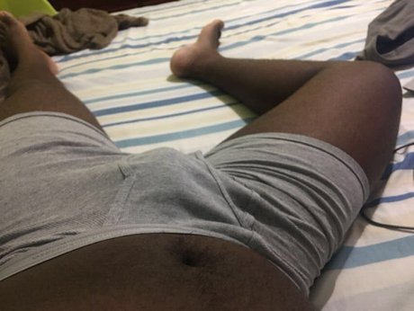 Nacktes geleaktes OnlyFans-Foto von Jamaican Sissy Girl