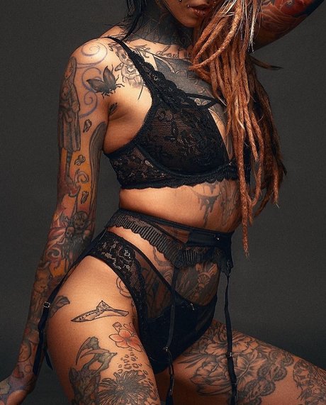 Nacktes geleaktes OnlyFans-Foto von Beafu