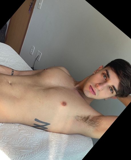 Nacktes geleaktes OnlyFans-Foto von Caio 