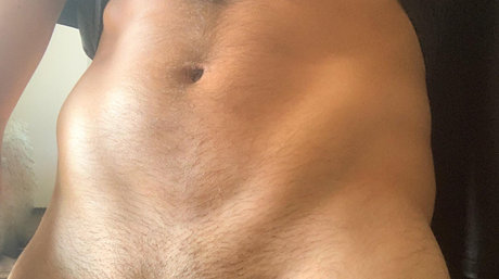 Nacktes geleaktes OnlyFans-Foto von Nocturnal Animal