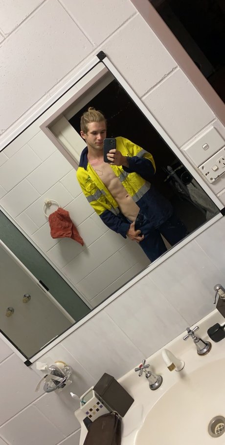 Nacktes geleaktes OnlyFans-Foto von Aussie Soccer Boy