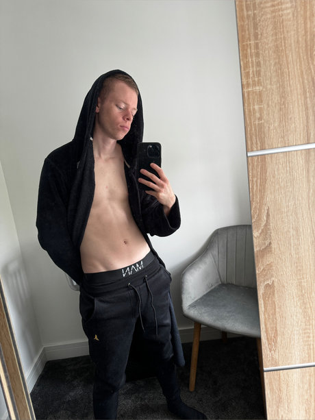 Nacktes geleaktes OnlyFans-Foto von Nkdladz
