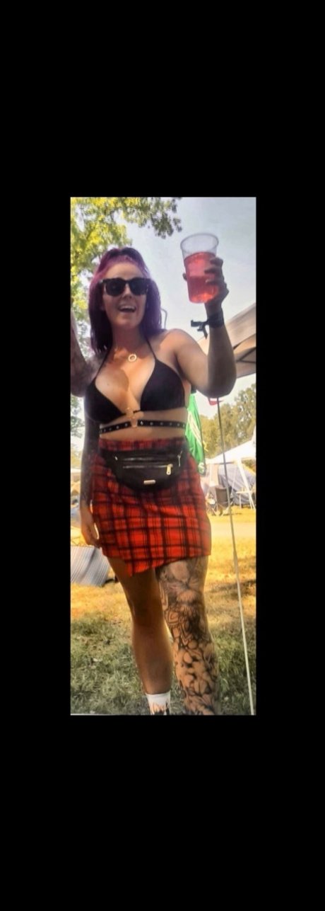 Nacktes geleaktes OnlyFans-Foto von Alpina