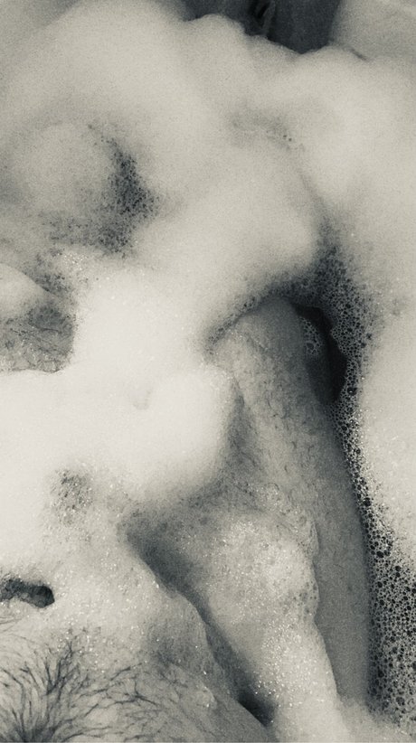 Nacktes geleaktes OnlyFans-Foto von Dj