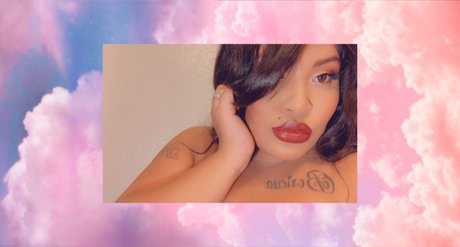 Nacktes geleaktes OnlyFans-Foto von Pound Cake 