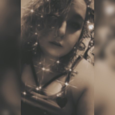 Nacktes geleaktes OnlyFans-Foto von Crys Diamond