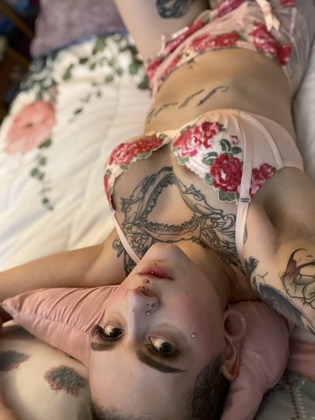 Nacktes geleaktes OnlyFans-Foto von Baby