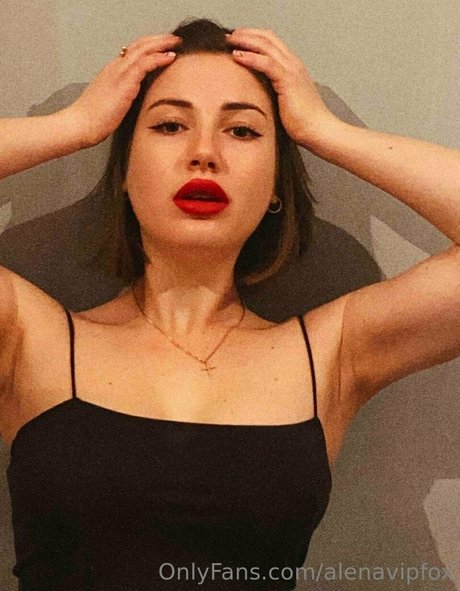 Nacktes geleaktes OnlyFans-Foto von Alenavipfox