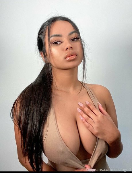 Nacktes geleaktes OnlyFans-Foto von Zarahgod
