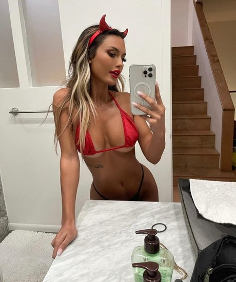Julia Rose