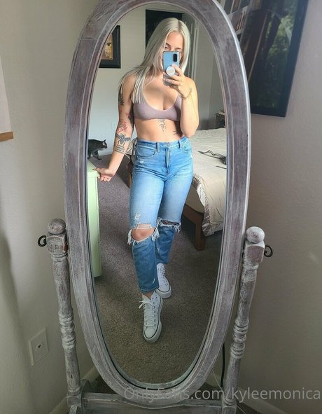Kyleemonica