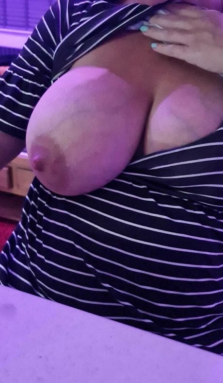 Prettypregnant35