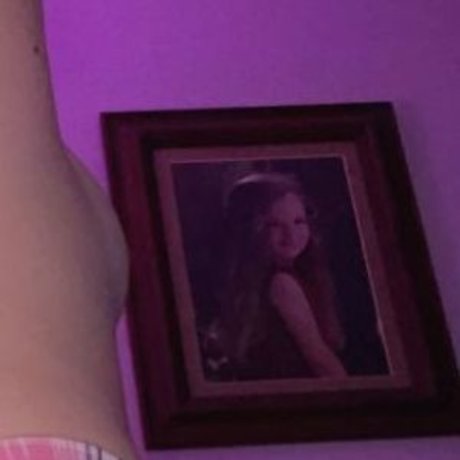 Nacktes geleaktes OnlyFans-Foto von Elizaxleee