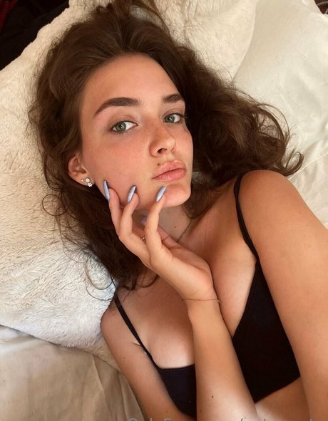 Nacktes geleaktes OnlyFans-Foto von Notmarta