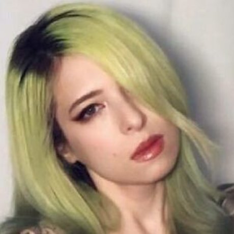 Nacktes geleaktes OnlyFans-Foto von Candie Bolton