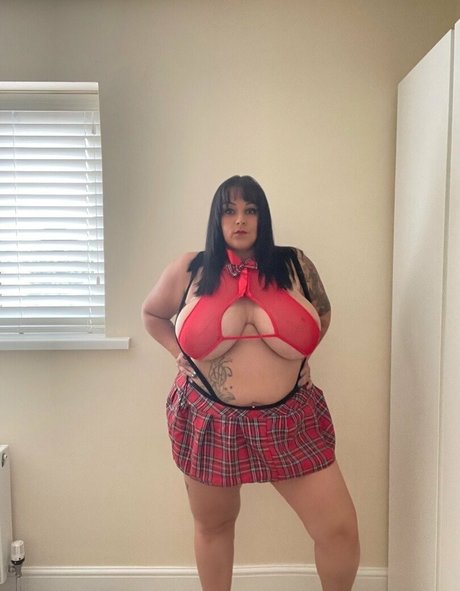 Terrijaneofficial