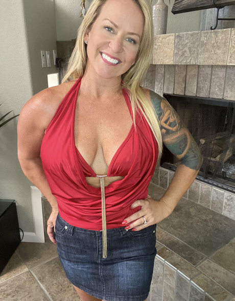 Nacktes geleaktes OnlyFans-Foto von Texasamie