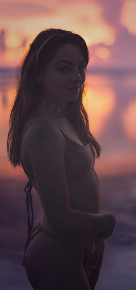 Nacktes geleaktes OnlyFans-Foto von Roxane Asmr