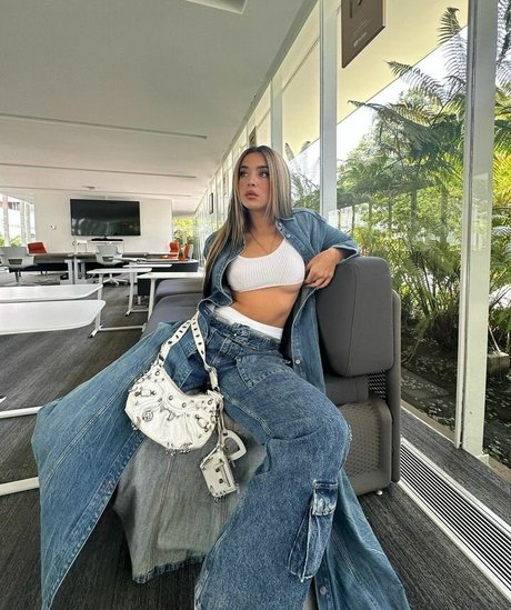 Lola Indigo