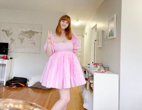 Nacktes geleaktes OnlyFans-Foto von Sarah Z
