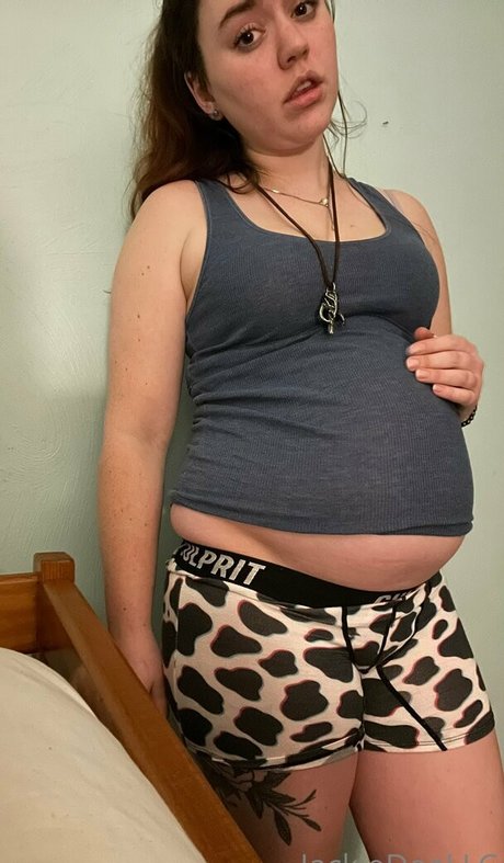 Nacktes geleaktes OnlyFans-Foto von Snackupjackie