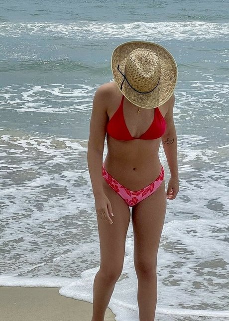 Nacktes geleaktes OnlyFans-Foto von Wellbeingwithabigail