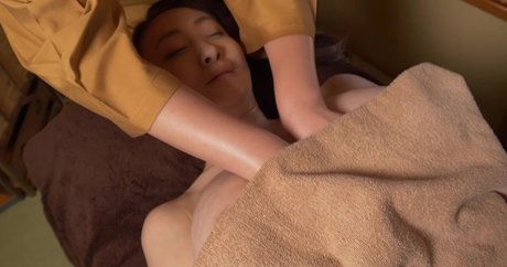 Nacktes geleaktes OnlyFans-Foto von Yuuka Sawachi