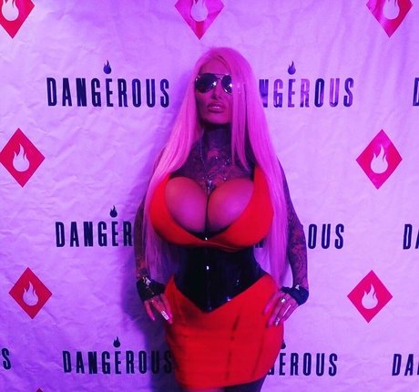 Nacktes geleaktes OnlyFans-Foto von Kacey Diamonds