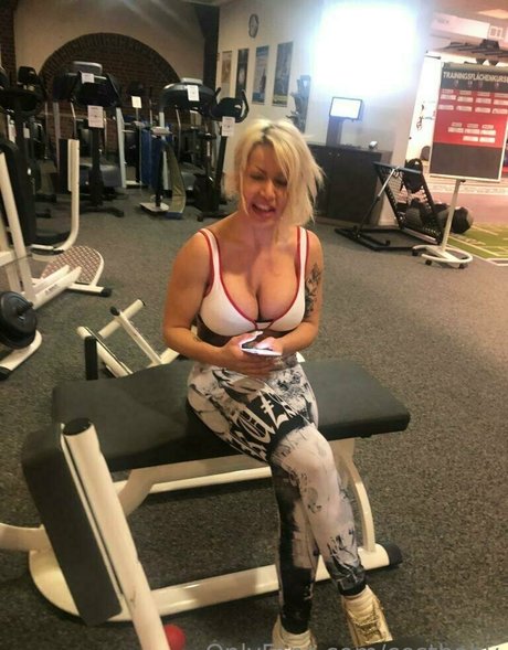 Nacktes geleaktes OnlyFans-Foto von Costbaby