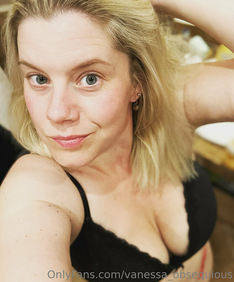Nacktes geleaktes OnlyFans-Foto von Vanessaobsequious