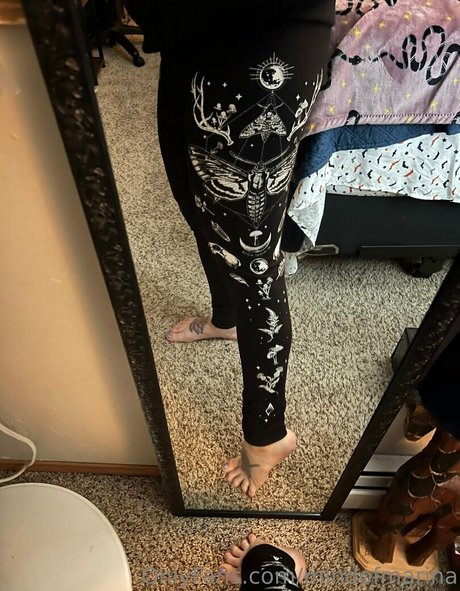 Nacktes geleaktes OnlyFans-Foto von Mindofmarina