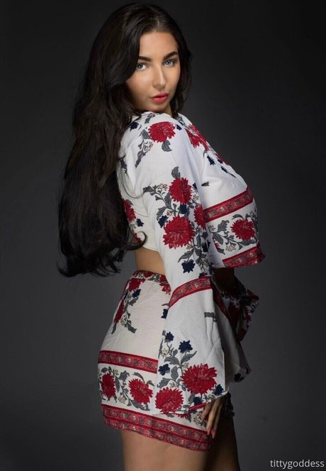 Freetittygoddess