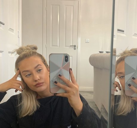 Nacktes geleaktes OnlyFans-Foto von Tia Carter