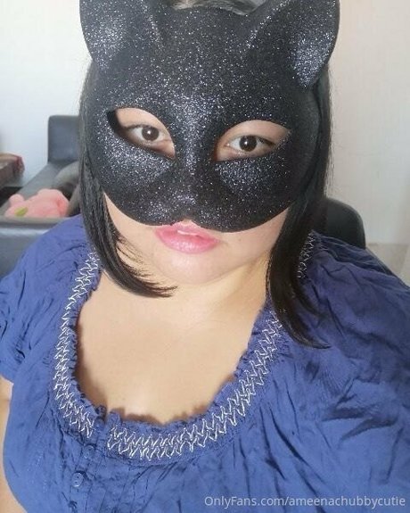 Nacktes geleaktes OnlyFans-Foto von Ameenachubbycutie