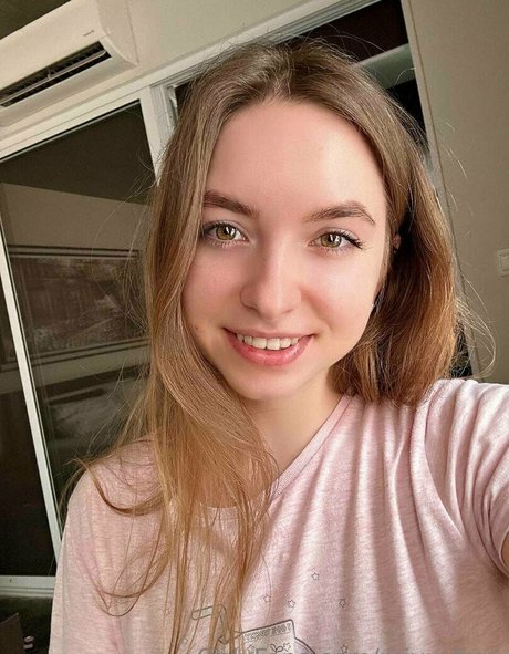 Nacktes geleaktes OnlyFans-Foto von Miyufree