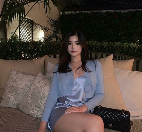 Nacktes geleaktes OnlyFans-Foto von Annxhy